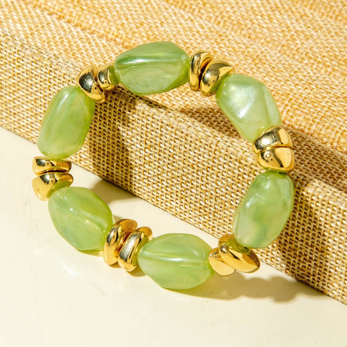 Stretchy acrylic Bracelet