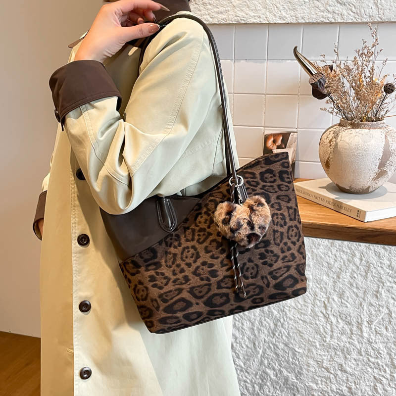 Leopard Printed Tote Handbag