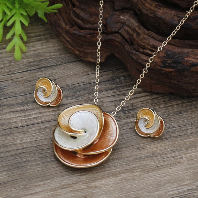 Necklace set