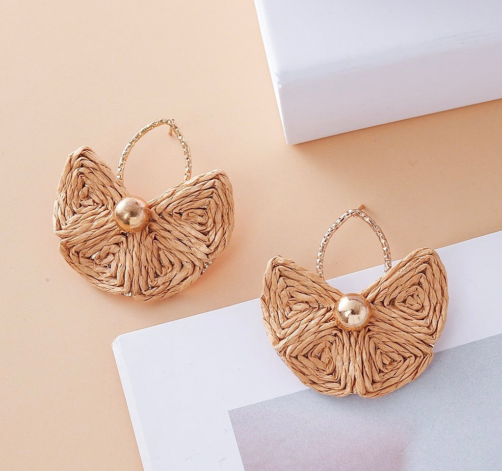 Fan Shaped raffia Earrings