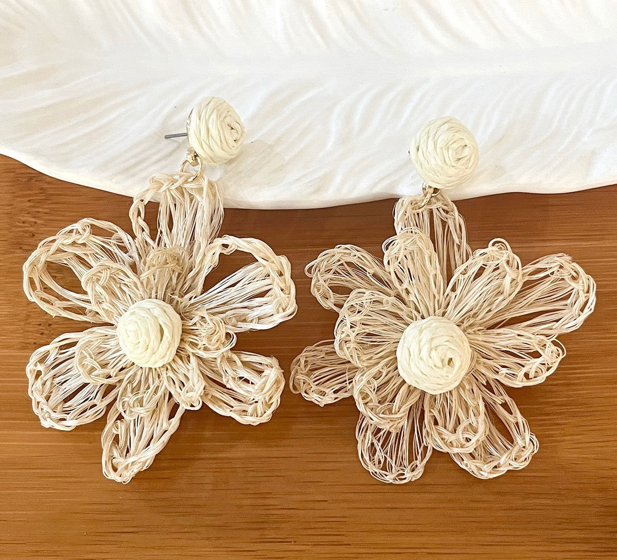 crocheted flower stud earrings