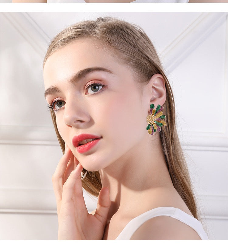 Shiny Half FLower Earrings
