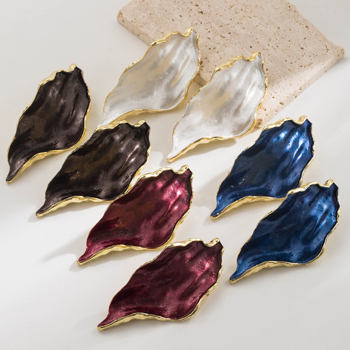 Hanging Leaf Metal earrings