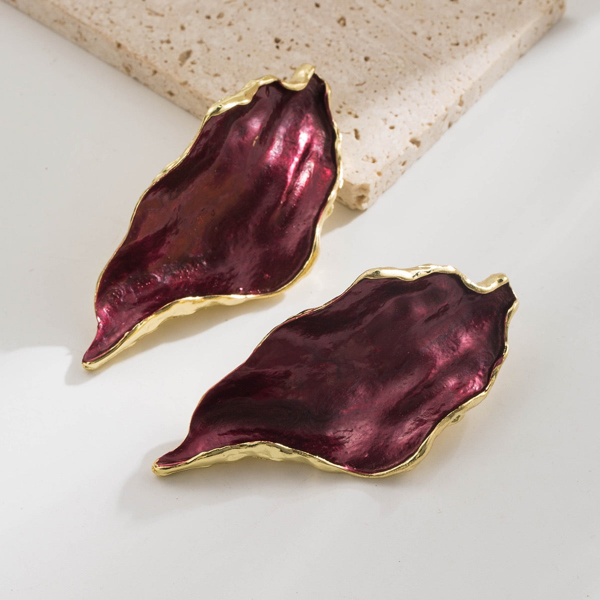 Hanging Leaf Metal earrings