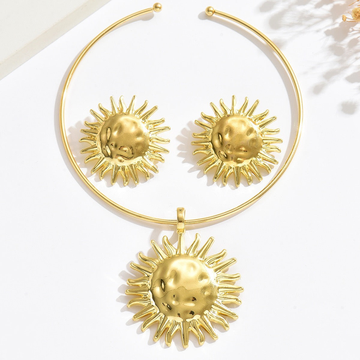 Sun Necklace set