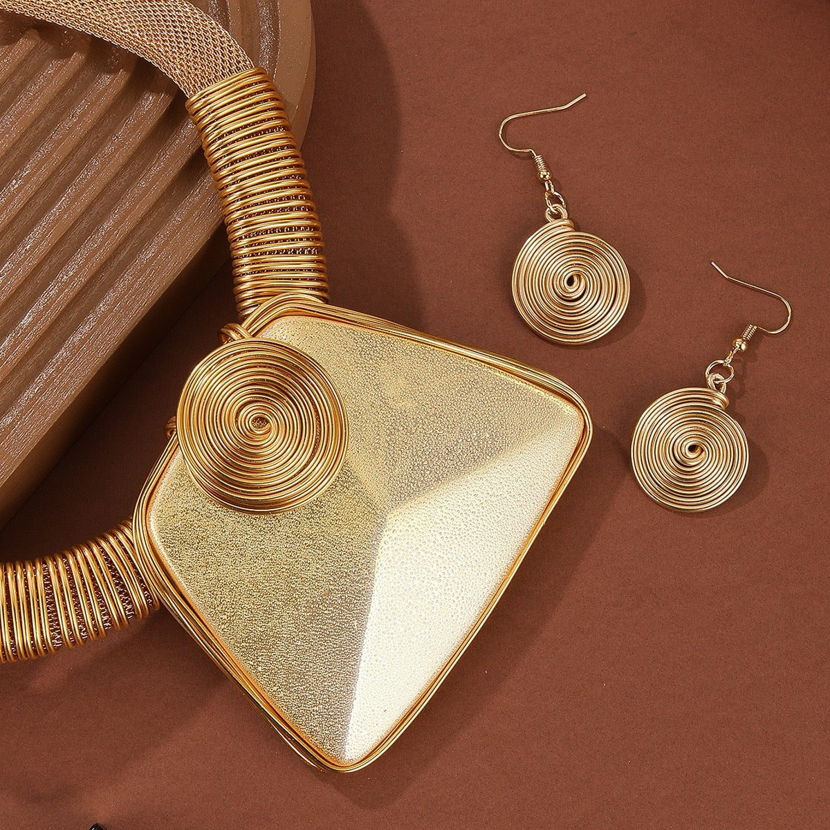 Necklace Set