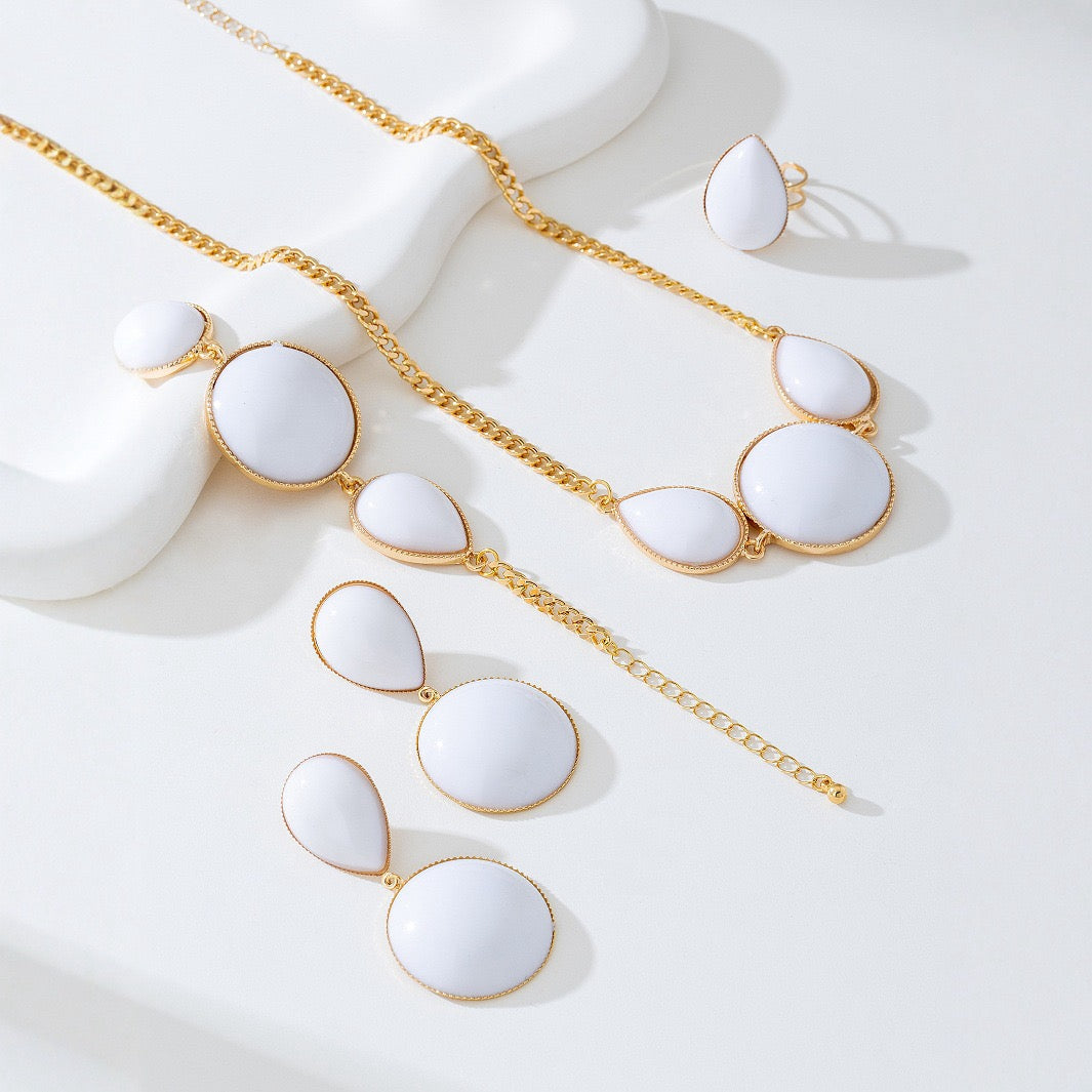 White Necklace set
