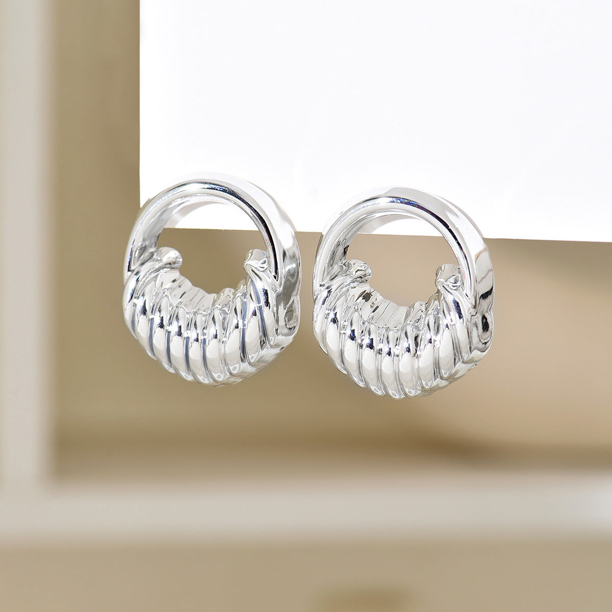 Earring